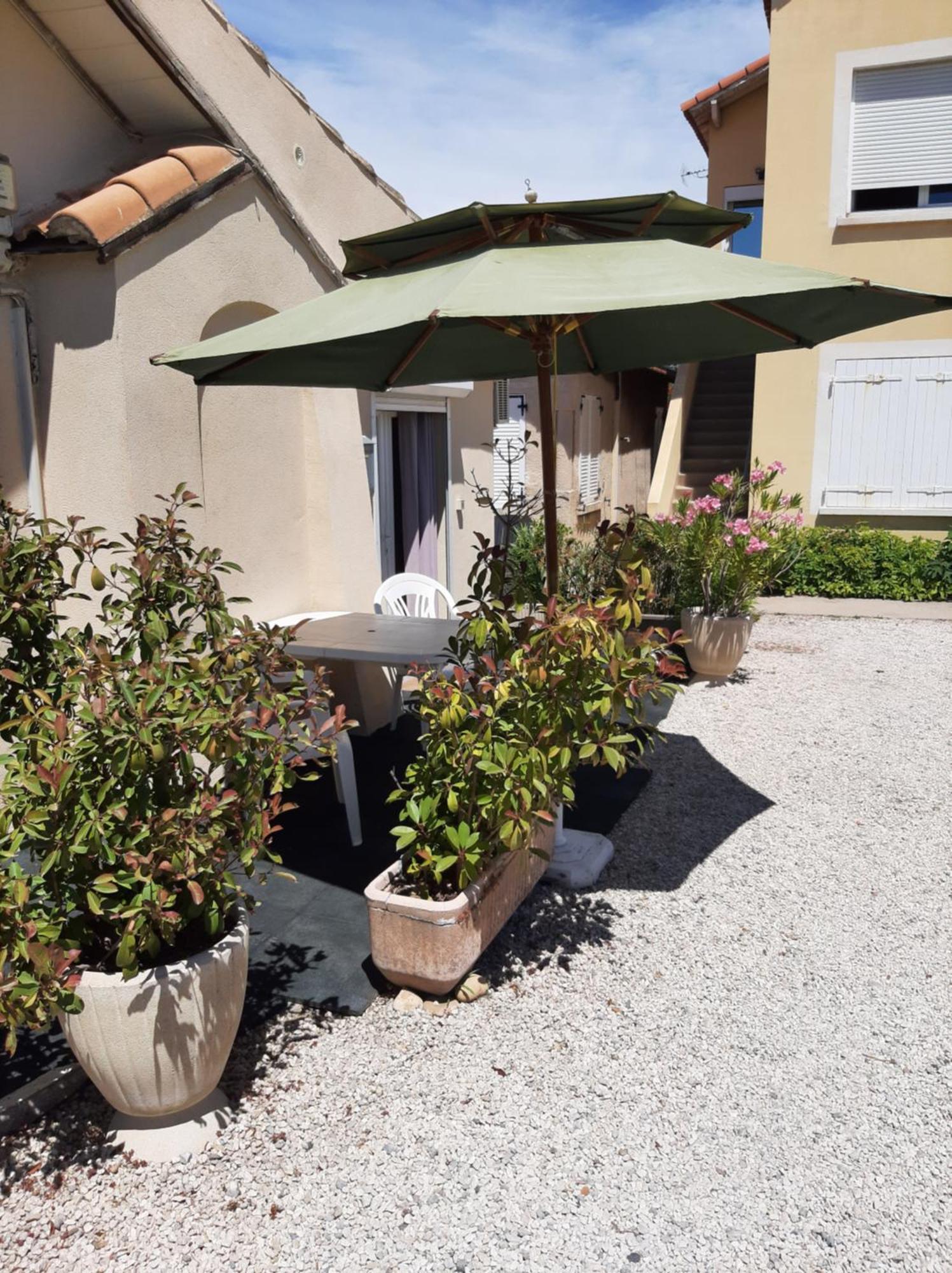 Appartement Meuble Bord De Mer Fos Sur Mer Fos-sur-Mer Exterior photo