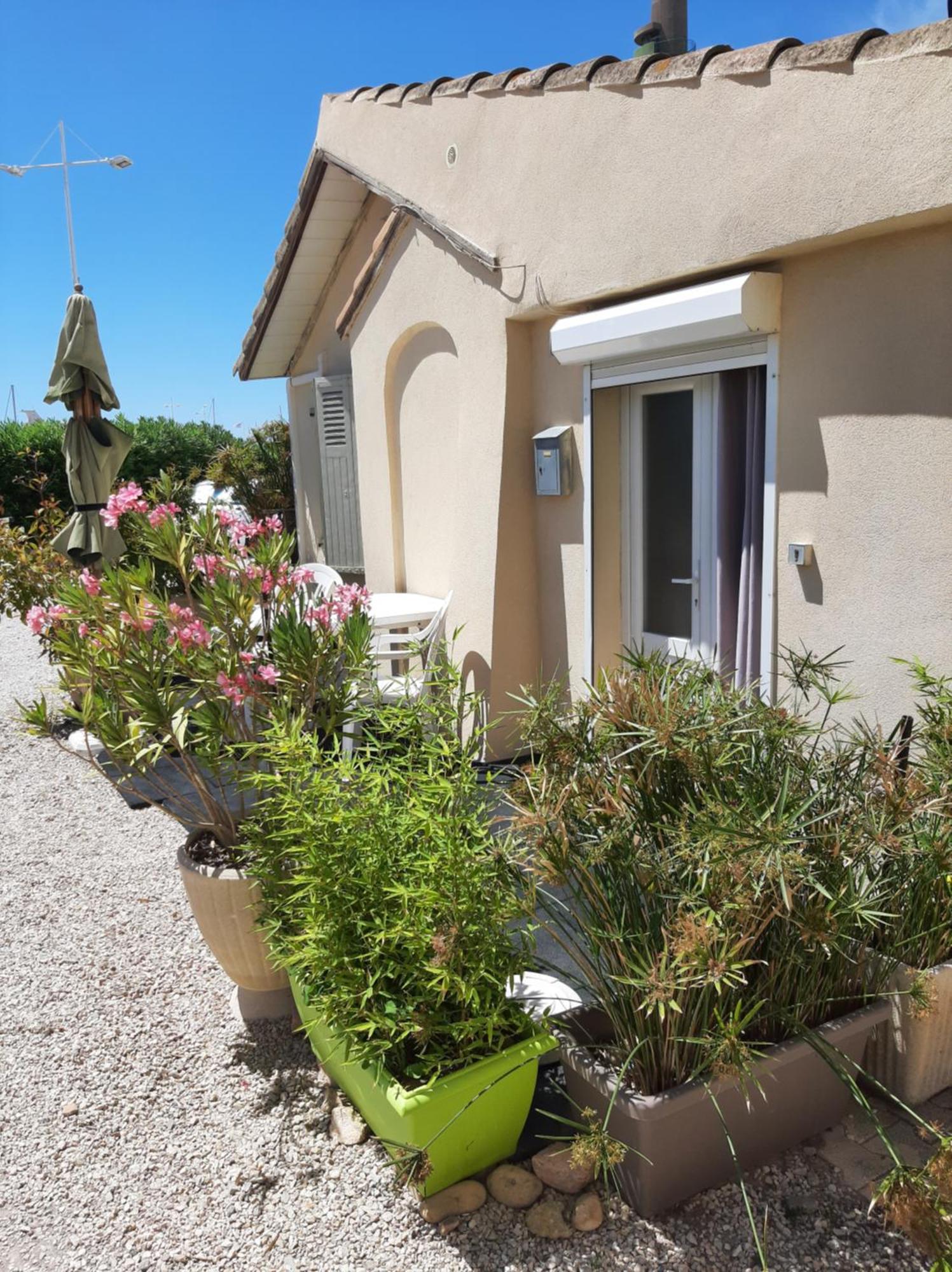 Appartement Meuble Bord De Mer Fos Sur Mer Fos-sur-Mer Exterior photo