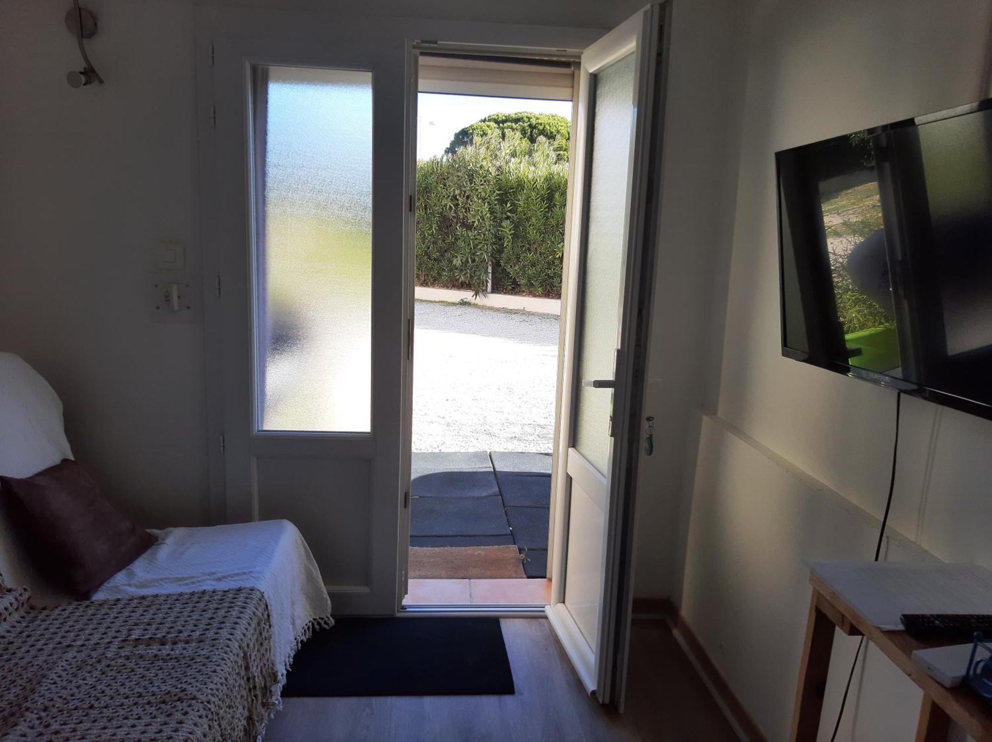 Appartement Meuble Bord De Mer Fos Sur Mer Fos-sur-Mer Exterior photo